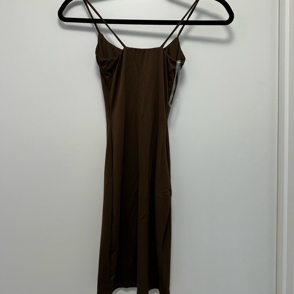 Windsor Brown Bodycon Dress - Picture 4 of 4